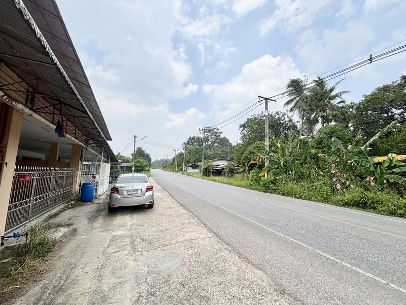 ทาวน์โฮม ใกล้ มอ, Songkhla, Thung Yai, Hat Yai, Songkhla, 3 Bedrooms, 170 sqm, Townhouse For Sale, by ชนิดาภา กัณสุทธิ์, 500516535 - DDproperty.com