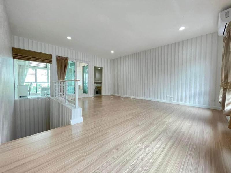 Baan Klang Muang Rama 9-Ramkhmahaeng, Bangkok, Soi Ramkhamhaeng 39, Phlapphla, Wang Thonglang, Bangkok, 3 Bedrooms, 149 sqm, Townhouse For Rent, by Connex Property, 500516536 - DDproperty.com