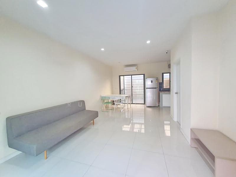 Eigen Rama 9, Bangkok, Soi Pattanakarn99, Chaloem Phrakiat Rama9 Road, Prawet, Bangkok, 4 Bedrooms, 162 sqm, Townhouse For Rent, by Noppawan Ruangdech, 500516620 - DDproperty.com