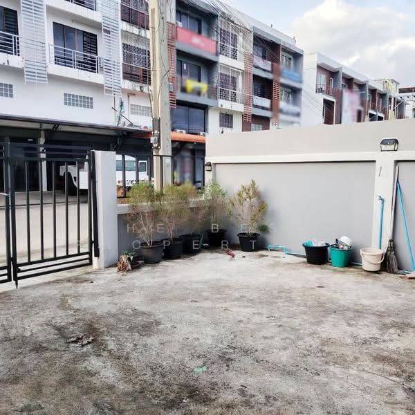 Subsomboon Village Pracha Uthit 74/1, Bangkok, Thung Khru, Bangkok, 3 Bedrooms, 100 sqm, Townhouse For Sale, by The Best Property โบว์, 500516639 - DDproperty.com