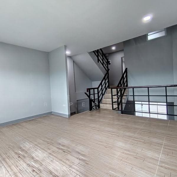 Subsomboon Village Pracha Uthit 74/1, Bangkok, Thung Khru, Bangkok, 3 Bedrooms, 100 sqm, Townhouse For Sale, by The Best Property โบว์, 500516639 - DDproperty.com