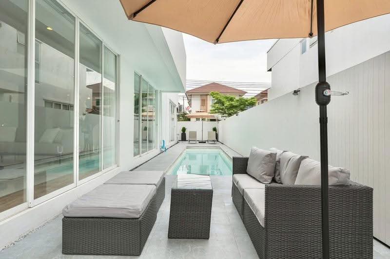 Courtyard Villa Rama 9-Wongwaen, Bangkok, Outer Ring Road, Saphan Sung, Bangkok, 4 Bedrooms, 340 sqm, Single Detached House For Rent, by Usuma Usumachat, 500516712 - DDproperty.com