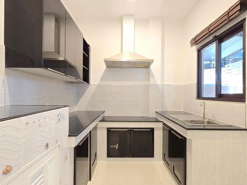 The City Pattanakarn, Bangkok, On Nut Road, Prawet, Bangkok, 4 Bedrooms, 340 sqm, Single Detached House For Sale, by kanthapoom pornngam, 500516713 - DDproperty.com
