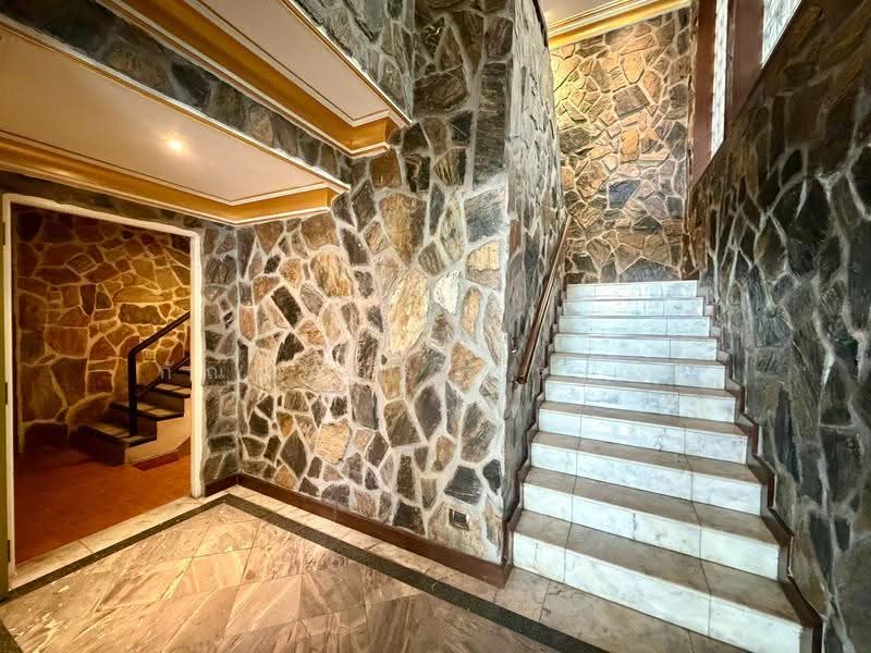 Anina Villa Sathorn-Yenakart, Bangkok, Soi Yen Akat 2, Yen Akat Road, Chong Nonsi, Yan Nawa, Bangkok, 4 Bedrooms, 505 sqm, Single Detached House For Sale, by kanthapoom pornngam, 500516721 - DDproperty.com