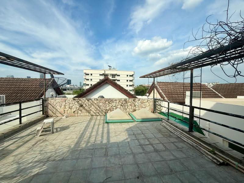 Anina Villa Sathorn-Yenakart, Bangkok, Soi Yen Akat 2, Yen Akat Road, Chong Nonsi, Yan Nawa, Bangkok, 4 Bedrooms, 505 sqm, Single Detached House For Sale, by kanthapoom pornngam, 500516721 - DDproperty.com