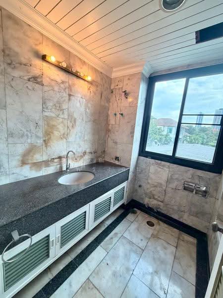 Anina Villa Sathorn-Yenakart, Bangkok, Soi Yen Akat 2, Yen Akat Road, Chong Nonsi, Yan Nawa, Bangkok, 4 Bedrooms, 505 sqm, Single Detached House For Sale, by kanthapoom pornngam, 500516721 - DDproperty.com