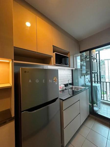 Regent Home Wutthakat, Bangkok, Wutthakat Road, Talat Plu, Thon Buri, Bangkok, 1 Bedroom, 26 sqm, Condo For Rent, by Agentbkk, 500516723 - DDproperty.com
