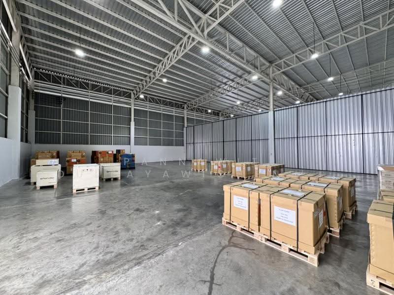 โกดัง 422 ตร.ม. ให้เช่า ที่ คลองเตย, คลองเตย, กรุงเทพมหานคร (JKPBKK1244), กรุงเทพ, คลองเตย, กรุงเทพ, 422 ตร.ม., โกดัง-โรงงาน ให้เช่า, โดย Pannawit Dullayawichenwut, 500516733 - DDproperty.com