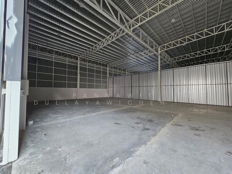 Warehouse for rent, 422 sq.m, in Khlong Toei, Khlong Toei, Bangkok (JKPBKK1244), Bangkok, Khlong Toei, Bangkok, , 422 sqm, Warehouse/Factory For Rent, by Pannawit Dullayawichenwut, 500516733 - DDproperty.com