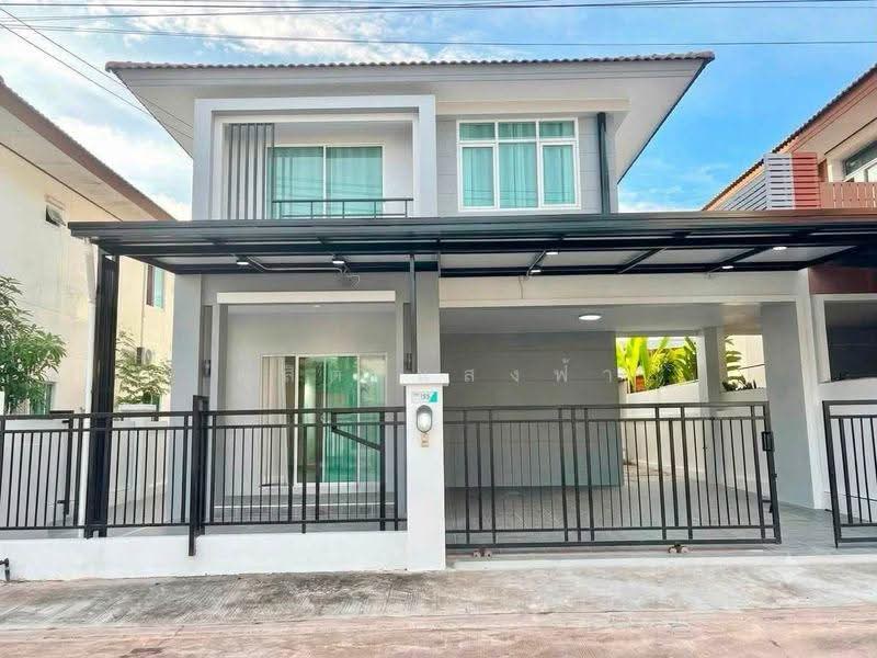 ขายบ้านแฝด ม.ธาดาทาวน์ออร่า หนองคัอ ศรีราชา, Chon Buri (Pattaya), Surasak, Si Racha, Chon Buri (Pattaya), 3 Bedrooms, 160 sqm, Semi-Detached House (Twin House) For Sale, by Dusit Saengfa, 500516751 - DDproperty.com