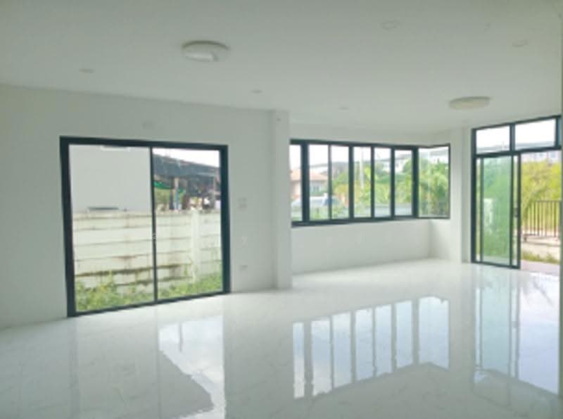 สวนสน นคร ชลบุรี, Chon Buri (Pattaya), พนัสนิคม-หนองชาก, Nong Chak, Ban Bung, Chon Buri (Pattaya), 3 Bedrooms, 241 sqm, Single Detached House For Sale, by วรินทร กูลจีรัง, 500516762 - DDproperty.com