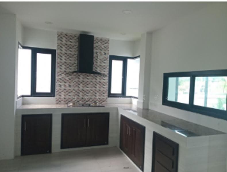 สวนสน นคร ชลบุรี, Chon Buri (Pattaya), พนัสนิคม-หนองชาก, Nong Chak, Ban Bung, Chon Buri (Pattaya), 3 Bedrooms, 241 sqm, Single Detached House For Sale, by วรินทร กูลจีรัง, 500516762 - DDproperty.com