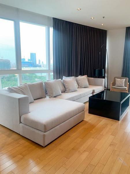 Millennium Residence : มิลเลนเนียม เรสซิเดนซ์, กรุงเทพ, ซอยสุขุมวิท 20 ถนนสุขุมวิท แขวงคลองเตยเหนือ เขตวัฒนา กรุงเทพมหานคร, คลองเตย, กรุงเทพ, 193 ตร.ม., คอนโด ให้เช่า, โดย Simon Decalf, 500516765 - DDproperty.com