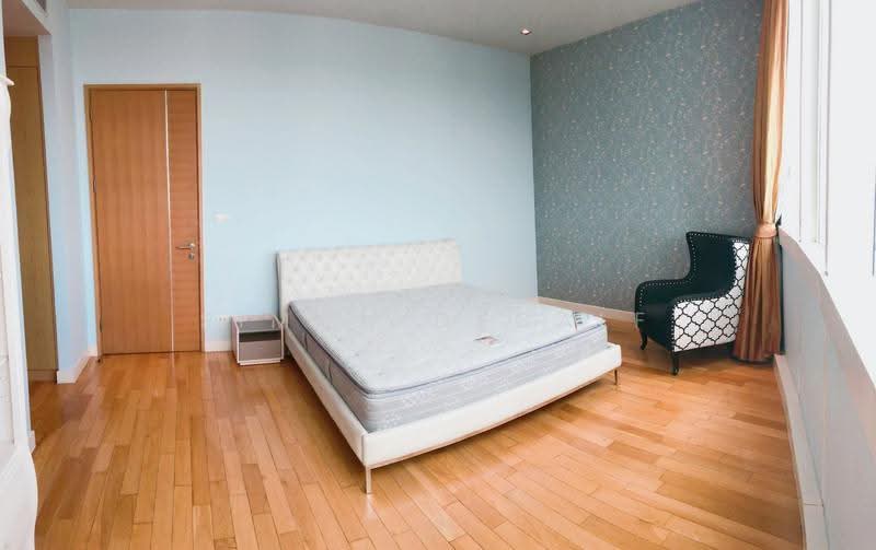 Millennium Residence, Bangkok, Sukhumvit Road, Khlong Toei, Bangkok, 3 Bedrooms, 150 sqm, Condo For Rent, by Simon Decalf, 500516769 - DDproperty.com