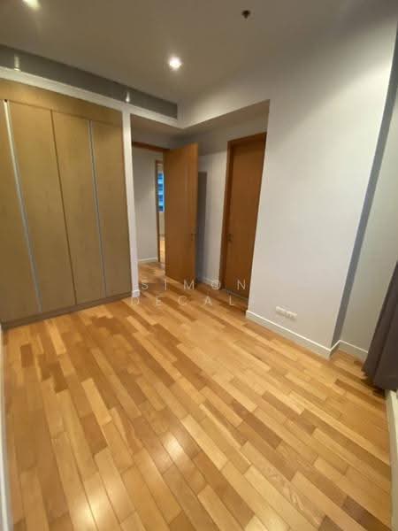 Millennium Residence, Bangkok, Sukhumvit Road, Khlong Toei, Bangkok, 3 Bedrooms, 145 sqm, Condo For Sale, by Simon Decalf, 500516779 - DDproperty.com