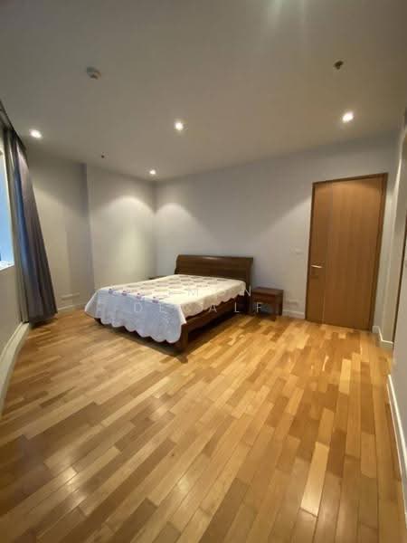 Millennium Residence, Bangkok, Sukhumvit Road, Khlong Toei, Bangkok, 3 Bedrooms, 145 sqm, Condo For Sale, by Simon Decalf, 500516779 - DDproperty.com