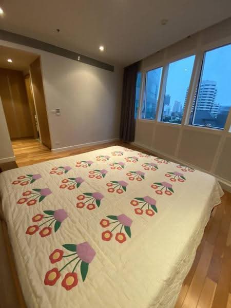 Millennium Residence, Bangkok, Sukhumvit Road, Khlong Toei, Bangkok, 3 Bedrooms, 145 sqm, Condo For Sale, by Simon Decalf, 500516779 - DDproperty.com