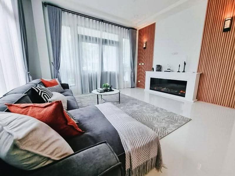 Perfect Masterpiece Sukhumvit 77, Samut Prakan, Soi Mu Ban Perfect Place Sukhumvit 77, Rachathewa, Bang Plee, Samut Prakan, 5 Bedrooms, 580 sqm, Single Detached House For Rent, by นัฐพงค์ มณีอัครเนตร, 500516804 - DDproperty.com