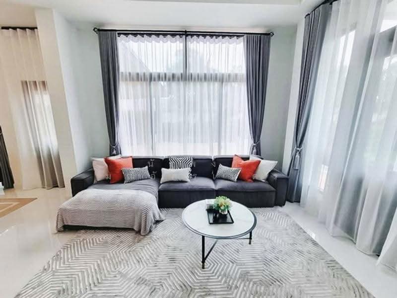 Perfect Masterpiece Sukhumvit 77, Samut Prakan, Soi Mu Ban Perfect Place Sukhumvit 77, Rachathewa, Bang Plee, Samut Prakan, 5 Bedrooms, 580 sqm, Single Detached House For Rent, by นัฐพงค์ มณีอัครเนตร, 500516804 - DDproperty.com