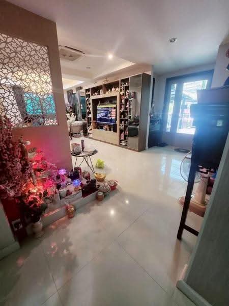 บ้านเดี่ยว ม.ภัสสร สรงประภา ดอนเมือง แขวงสีกัน(ดอนเมือง) เขตดอนเมือง กรุงเทพ, Bangkok, Si Khan, Don Mueang, Bangkok, 5 Bedrooms, 260 sqm, Single Detached House For Sale, by ศุทธดา มงคลมหาลาภ, 500516806 - DDproperty.com