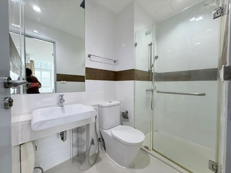 IDEO Verve Sukhumvit, bangkok, 2077 Sukhumvit Road, Phra Kanong Nua, Watthana, Bangkok, 2 Bedrooms, 64 sqm, Condo For Rent, by Sunny Next Step, 500516814 - DDproperty.com