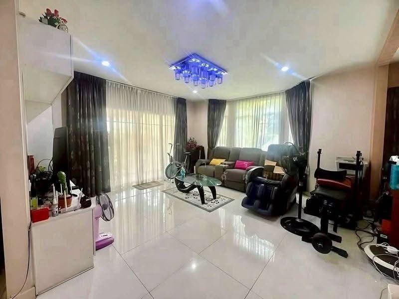 Passorn Prestige Onnut, Bangkok, Chaloem Phrakiat Rama 9 Road, Prawet, Bangkok, 3 Bedrooms, 195 sqm, Single Detached House For Sale, by ดลดากร ลลิตวรฉัตร, 500516850 - DDproperty.com