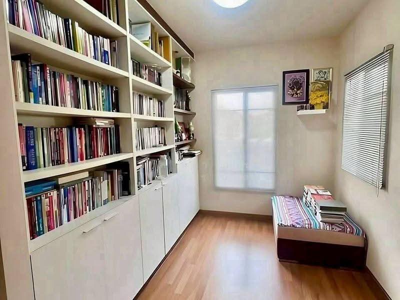Passorn Prestige Onnut, Bangkok, Chaloem Phrakiat Rama 9 Road, Prawet, Bangkok, 3 Bedrooms, 195 sqm, Single Detached House For Sale, by ดลดากร ลลิตวรฉัตร, 500516850 - DDproperty.com