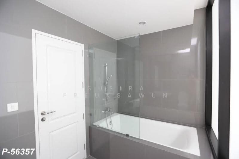 Noble Revo Silom : โนเบิล รีโว สีลม, กรุงเทพ, 88 ซอยสุรศักดิ์ ถนนสุรสักดิ์ แขวงสีลม เขตบางรัก จังหวัดกรุงเทพมหานคร, สีลม, บางรัก, กรุงเทพ, 66 ตร.ม., คอนโด ให้เช่า, โดย Susira Preuksawun, 500516898 - DDproperty.com