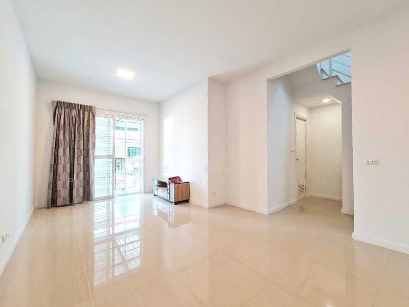 Pruksa Ville 102 Bangna-ABAC : พฤกษาวิลล์ 102 บางนา-เอแบค, สมุทรปราการ, ถนน เสาธงสามัคคี, บางเสาธง, สมุทรปราการ, 86 ตร.ม., ทาวน์เฮ้าส์ ขาย, โดย The Best Property เดี่ยว, 500516903 - DDproperty.com