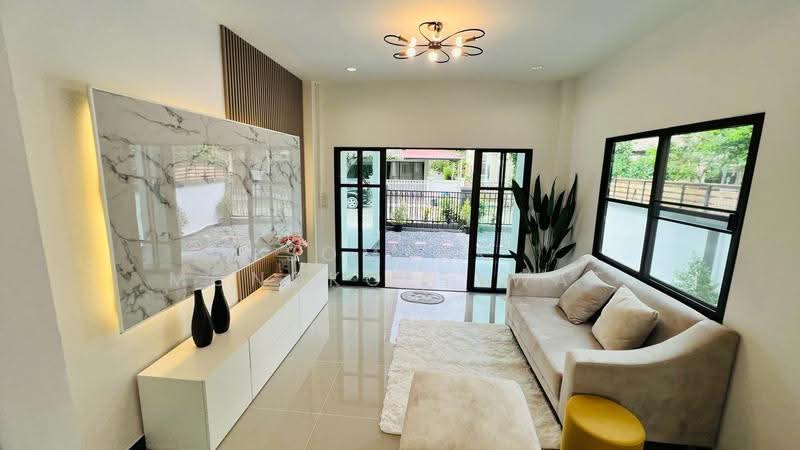 Temsiri Plus Minburi-Suvarnabhumi, Bangkok, Mitmaitri Road, Nong Chok, Bangkok, 4 Bedrooms, 175 sqm, Single Detached House For Sale, by Somsak Mongkolsawat, 500516917 - DDproperty.com