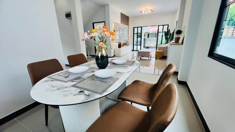 Temsiri Plus Minburi-Suvarnabhumi, Bangkok, Mitmaitri Road, Nong Chok, Bangkok, 4 Bedrooms, 175 sqm, Single Detached House For Sale, by Somsak Mongkolsawat, 500516917 - DDproperty.com