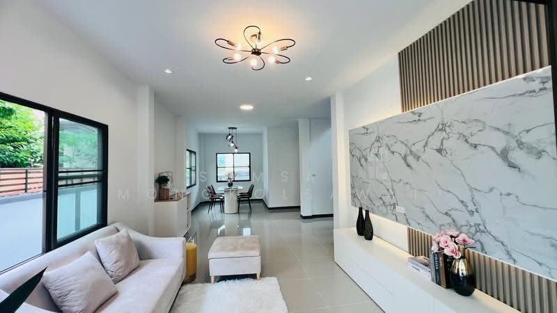 Temsiri Plus Minburi-Suvarnabhumi, Bangkok, Mitmaitri Road, Nong Chok, Bangkok, 4 Bedrooms, 175 sqm, Single Detached House For Sale, by Somsak Mongkolsawat, 500516917 - DDproperty.com