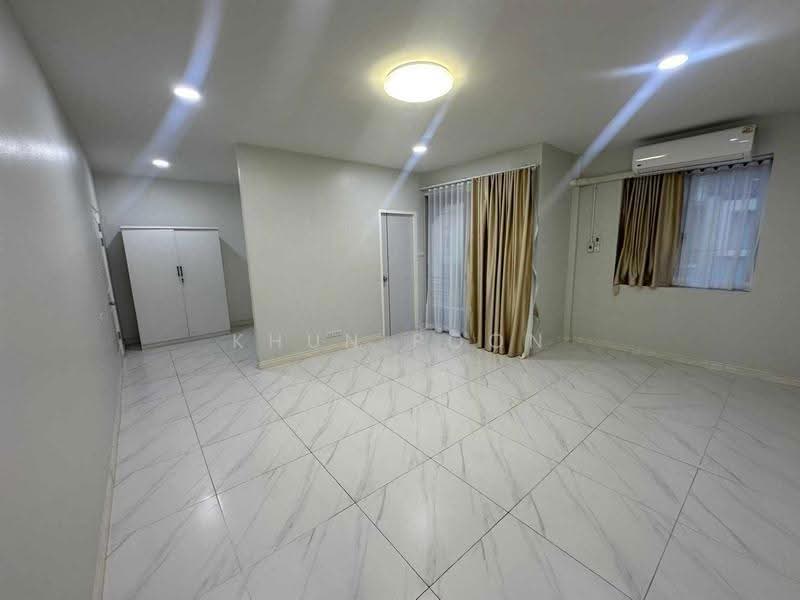 ให้เช่า โฮมออฟฟิศ 4 ชั้น จดบริษัทได้ ใกล้ MRT ลาดพร้าว 83 (SPSSR375), กรุงเทพ, ลาดพร้าว 83, พลับพลา, วังทองหลาง, กรุงเทพ, 350 ตร.ม., ตึกแถว-อาคารพาณิชย์ ให้เช่า, โดย Khun Poon, 500516933 - DDproperty.com