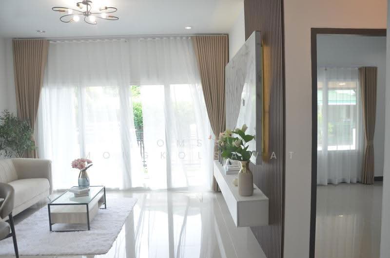 บ้านสวน ถนนร่มเกล้า, Bangkok, ร่มเกล้า, Min Buri, Bangkok, 4 Bedrooms, 200 sqm, Single Detached House For Sale, by Somsak Mongkolsawat, 500516936 - DDproperty.com