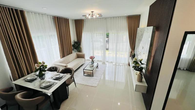 บ้านสวน ถนนร่มเกล้า, Bangkok, ร่มเกล้า, Min Buri, Bangkok, 4 Bedrooms, 200 sqm, Single Detached House For Sale, by Somsak Mongkolsawat, 500516936 - DDproperty.com
