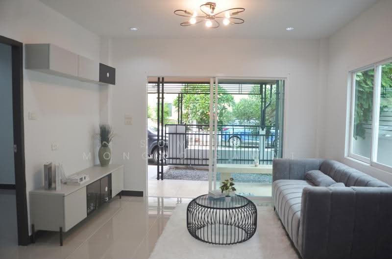 Noantawee Ville 5, Bangkok, Mit Maitri Road, Nong Chok, Bangkok, 4 Bedrooms, 175 sqm, Single Detached House For Sale, by Somsak Mongkolsawat, 500516943 - DDproperty.com