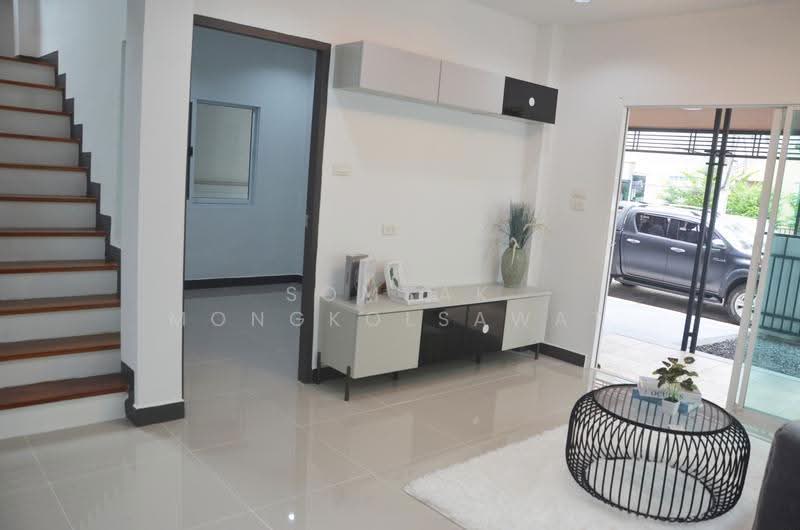 Noantawee Ville 5, Bangkok, Mit Maitri Road, Nong Chok, Bangkok, 4 Bedrooms, 175 sqm, Single Detached House For Sale, by Somsak Mongkolsawat, 500516943 - DDproperty.com