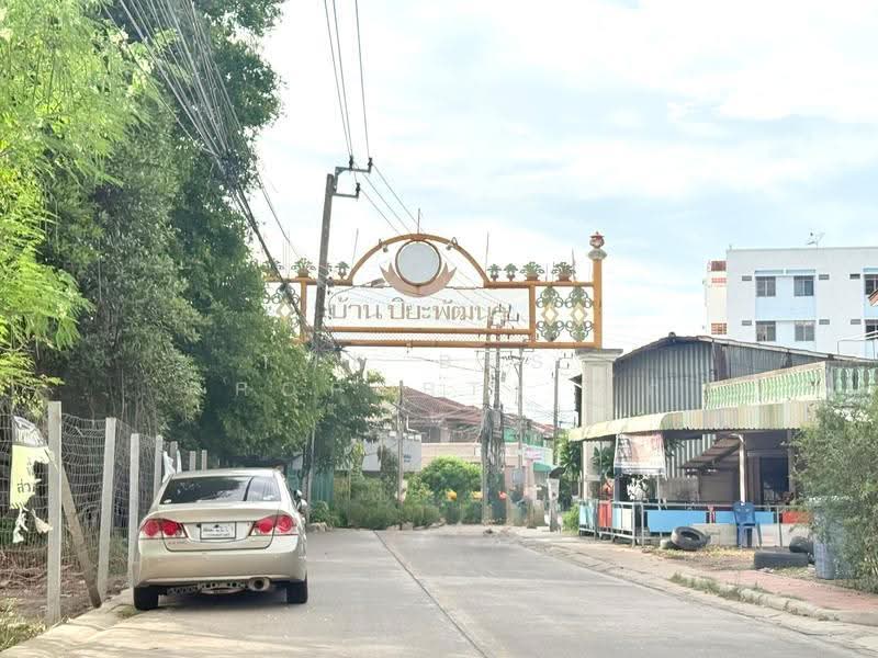 ปิยะพัฒนา สุขสวัสดิ์-พระสมุทรเจดีย์, สมุทรปราการ, ในคลองบางปลากด, พระสมุทรเจดีย์, สมุทรปราการ, 100 ตร.ม., ทาวน์เฮ้าส์ ขาย, โดย The Best Property ตุ๊ก, 500516949 - DDproperty.com