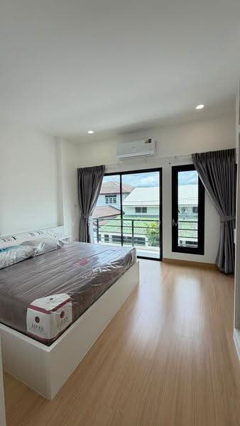 อ่อนนุช46, Bangkok, Suan Luang, Bangkok, 5 Bedrooms, 303 sqm, Villa For Rent, by SweetHomeBKK, 500516966 - DDproperty.com