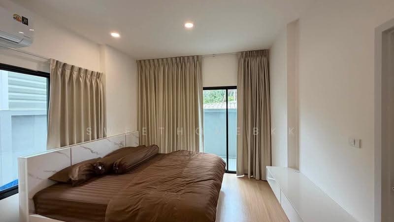 อ่อนนุช46, Bangkok, Suan Luang, Bangkok, 5 Bedrooms, 303 sqm, Villa For Rent, by SweetHomeBKK, 500516966 - DDproperty.com