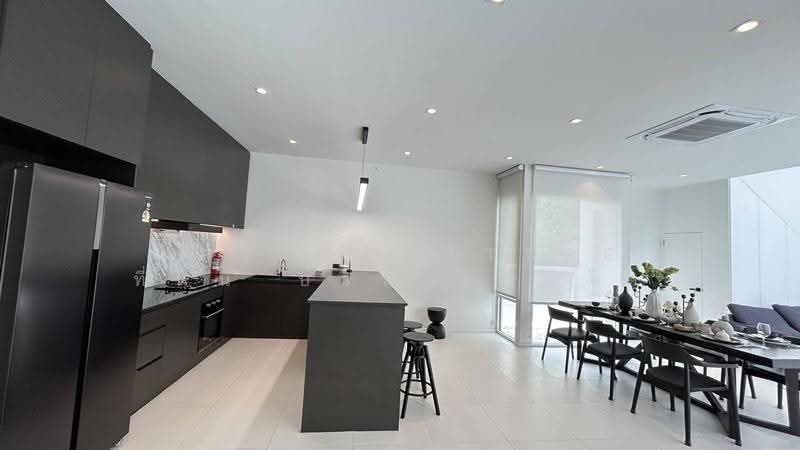 Pool Villa in Than Dong, Luxurious Modern-Style Villa with Doi Suthep Views, Chiang Mai, Ban Waen, Hang Dong, Chiang Mai, 4 Bedrooms, 85 sqm, Single Detached House For Rent, by The Positive ที่ดิน บ้าน คอนโด, 500516971 - DDproperty.com
