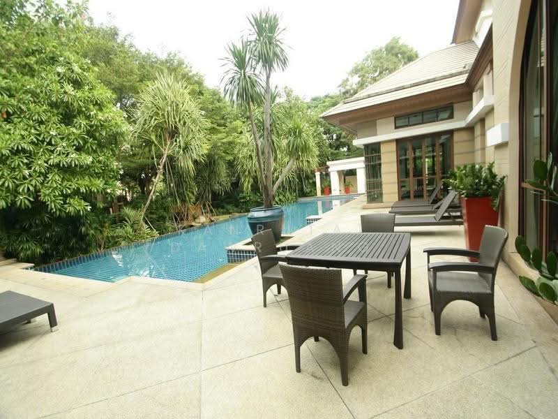 Baan Sansiri Sukhumvit 67, Bangkok, 32 Soi Sukhumvit 67, Phra Kanong Nua, Watthana, Bangkok, 4 Bedrooms, 394 sqm, Single Detached House For Rent, by Kanrutai Dawruang, 500516986 - DDproperty.com