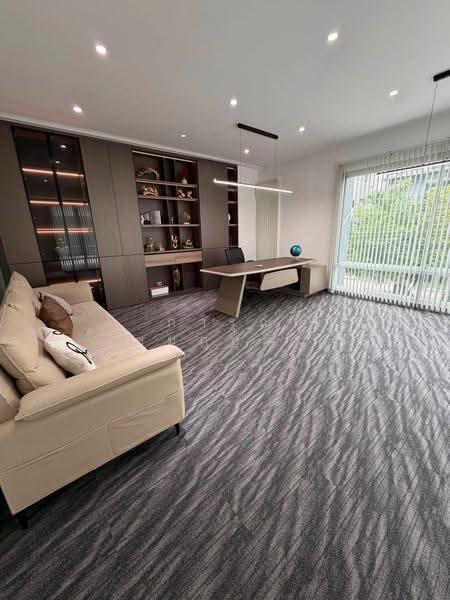 B-Square Rama 9 - Mengjai, Bangkok, Soi Sahakanpramoon, Wang Thonglang, Bangkok, 4 Bedrooms, 500 sqm, Townhouse For Rent, by การุณ ชมภูบุตร, 500516993 - DDproperty.com
