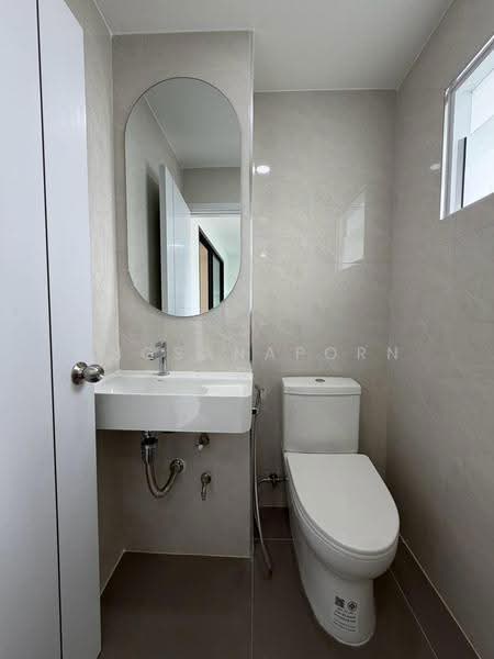 ทาวน์โฮม4 ชั้นลาดพร้าว 110 ถนนลาดพร้าว, Bangkok, Phlapphla, Wang Thonglang, Bangkok, 4 Bedrooms, 200 sqm, Townhouse For Sale, by Angsanaporn D, 500517020 - DDproperty.com