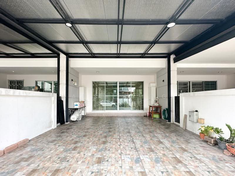 Baan Klang Krung The Royal Vienna Ratchavipa - Ratchadaphisek : บ้านกลางกรุง เดอะ รอยัล เวียนนา รัชวิภา - รัชดาภิเษก, กรุงเทพ, จตุจักร, กรุงเทพ, 180 ตร.ม., ทาวน์เฮ้าส์ ขาย, โดย Haus Living Estate, 500517029 - DDproperty.com