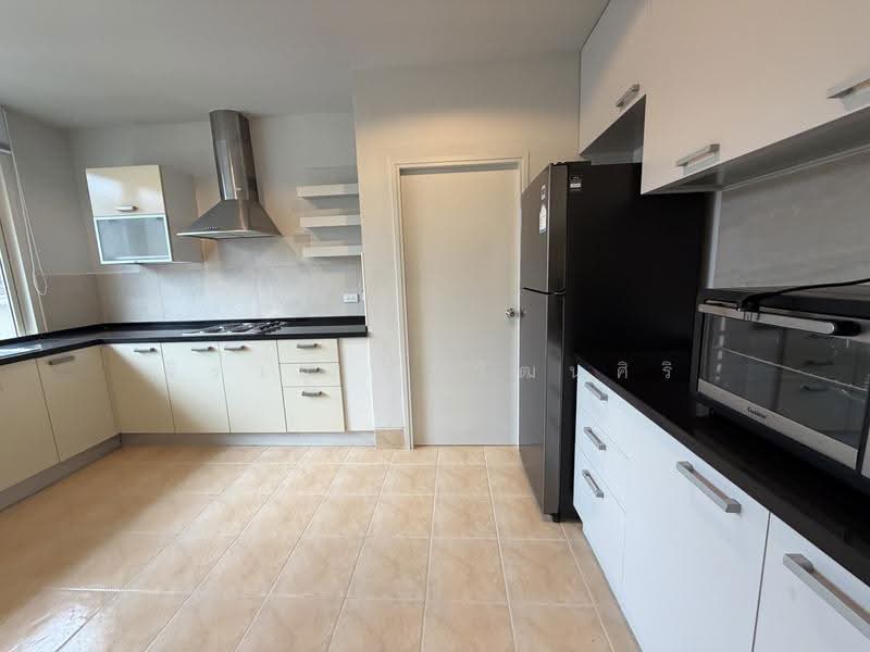 Hampton Thonglor 10, Bangkok, 324 Soi Thonglor 10, Sukhumvit Road, Khlong Tan Nua, Watthana, Bangkok, 4 Bedrooms, 232 sqm, Condo For Rent, by Jirayu Chaiyawattanasiri, 500517056 - DDproperty.com