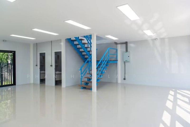 Office, warehouse, and parking space for rent in Sukhumvit 101, Soi Punnavithi 29, near Sukhumvit 62, Bangkok, Bang Chak, Phra Khanong, Bangkok, , 532 sqm, Office Space For Rent, by Tida phanthonglarptawee, 500517059 - DDproperty.com