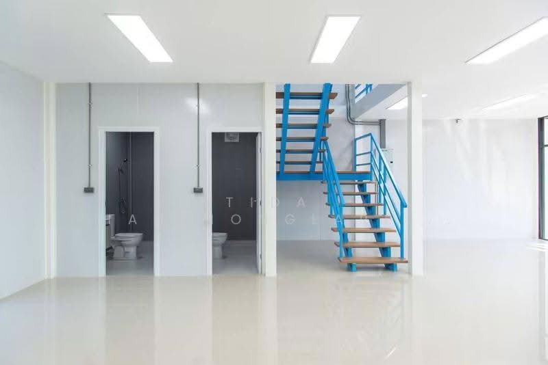 Office, warehouse, and parking space for rent in Sukhumvit 101, Soi Punnavithi 29, near Sukhumvit 62, Bangkok, Bang Chak, Phra Khanong, Bangkok, , 532 sqm, Office Space For Rent, by Tida phanthonglarptawee, 500517059 - DDproperty.com