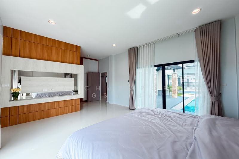 Move-In Ready Modern Pool Villa in Huai Yai, chon-buri, Huai Yai, Bang Lamung (Pattaya), Chon Buri (Pattaya), 3 Bedrooms, 220 sqm, Single Detached House For Sale, by Patcharaporn Wongsachayo, 500517068 - DDproperty.com