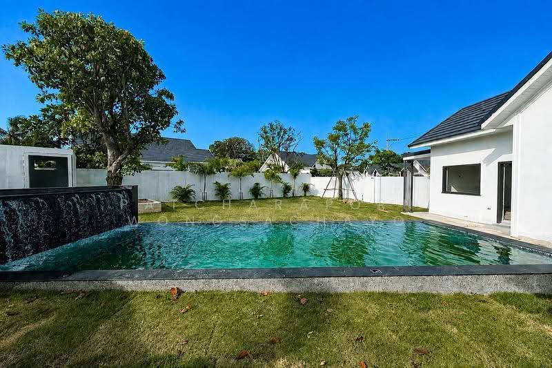 Why pay more when you can get big land and private pool for only 8.9mb?, Chon Buri (Pattaya), Poong, Bang Lamung (Pattaya), Chon Buri (Pattaya), 3 Bedrooms, 156 sqm, Single Detached House For Sale, by Patcharaporn Wongsachayo, 500517075 - DDproperty.com
